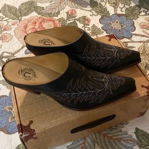 Charlie 1 Horse black calf slides, size 9.5